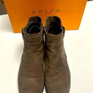 Units faux suede‎ boots